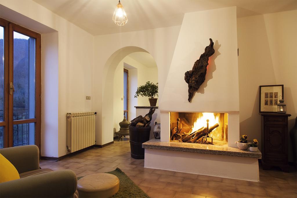 Bed and Breakfast Ca'Luni Casola in Lunigiana Екстер'єр фото